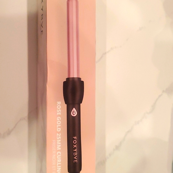 FOXYBAE 25mm Curling wand - Picture 1 of 1